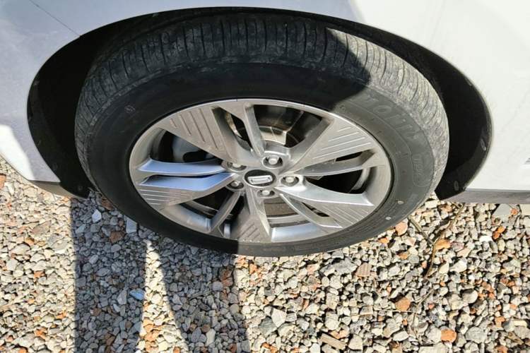 Used Bestune NAT 2023 PRO Comfort Travel Edition 419km Left Front Wheel Hub