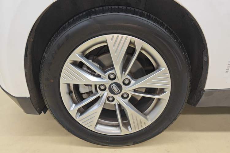 Used Bestune NAT 2023 PRO Enjoy Travel Edition 419km Left Front Wheel Hub