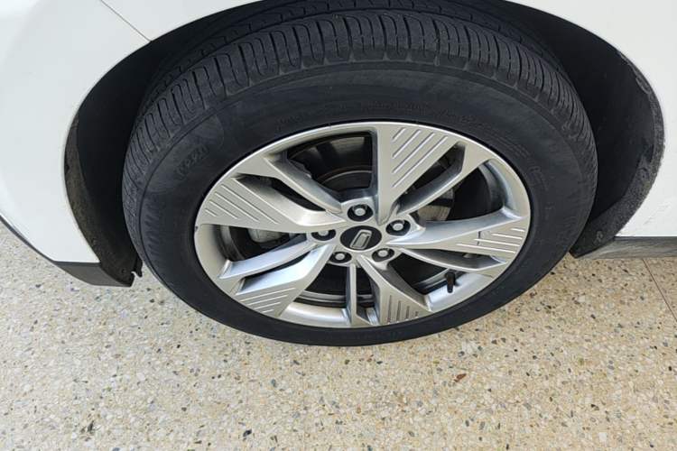 Used Bestune NAT 2023 PRO Comfort Travel Edition 425km Left Front Wheel Hub