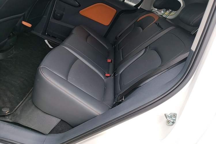 Used Bestune NAT 2023 PRO Comfortable Travel Battery-Swap Version 401km Left Rear Seat