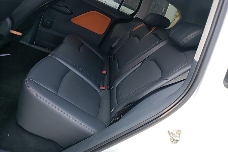 Used Bestune NAT 2023 PRO Comfortable Travel Battery-Swap Version 401km Left Rear Seat
