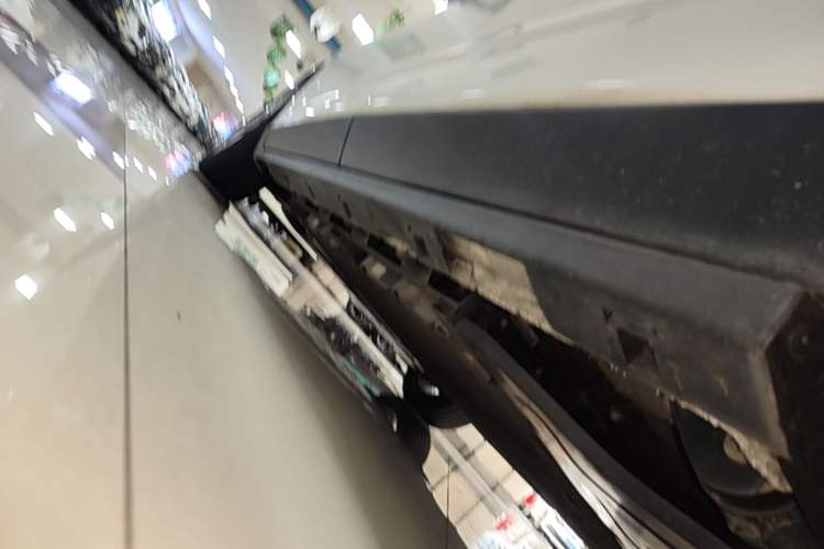Used Bestune NAT 2023 PRO Comfortable Travel Battery-Swap Version 401km Left Side Sill