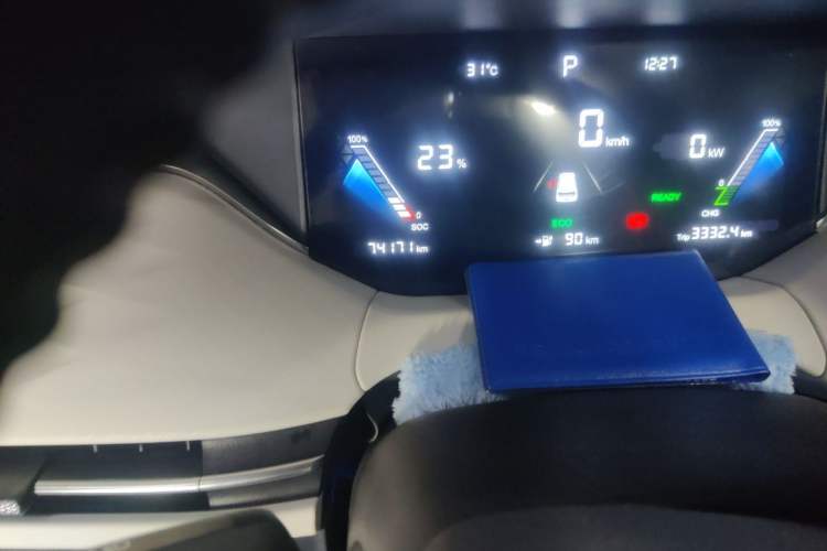 Used Bestune NAT 2023 PRO Enjoy Travel Battery-Swap Version 401km Odometer Close Up