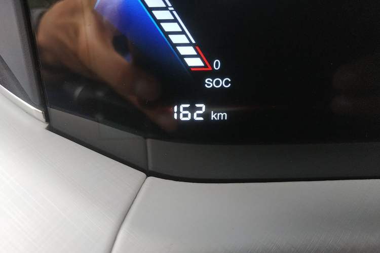 Used Bestune NAT 2023 PRO Enjoy Travel Edition 425km Odometer Close Up