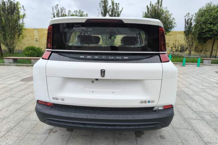 Used Bestune NAT 2023 PRO Comfortable Travel Extended Range Battery-Swap Version 401km Rear