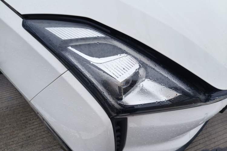 Used Bestune NAT 2023 PRO Enjoy Travel Extended Version 425km Right Front Headlight