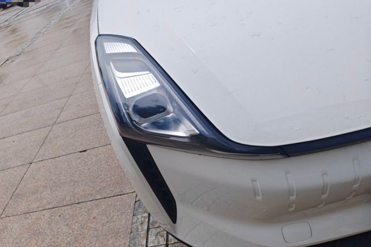 Used Bestune NAT 2023 PRO Comfortable Travel Extended Range Battery-Swap Version 401km Right Front Headlight