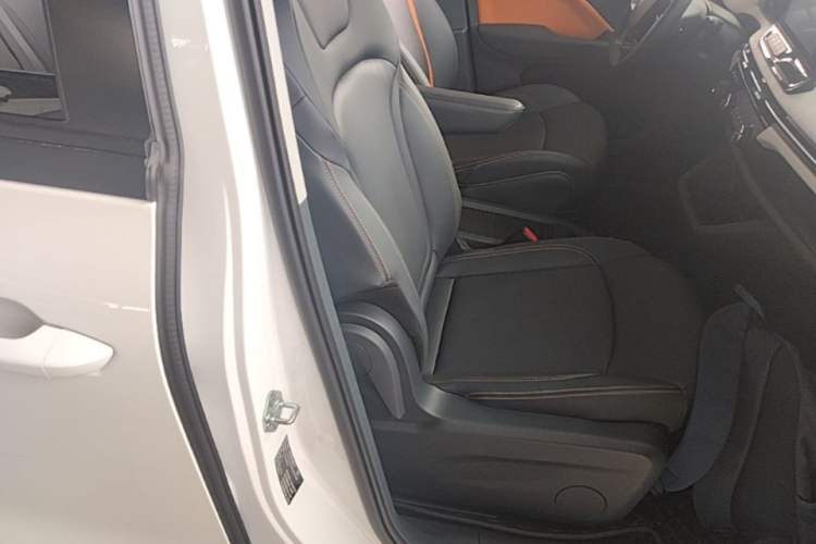 Used Bestune NAT 2023 PRO Comfort Travel Edition 425km Right Front Seat
