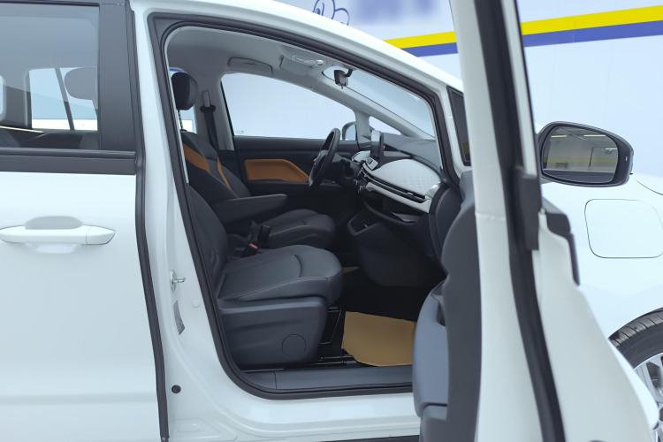 Used Bestune NAT 2023 PRO Comfort Travel Edition 419km Right Front Seat