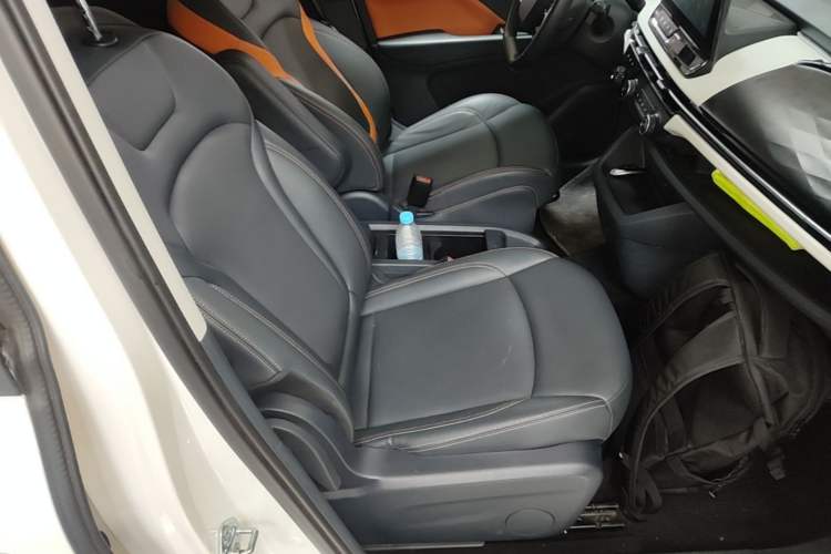 Used Bestune NAT 2023 PRO Comfortable Travel Battery-Swap Version 401km Right Front Seat