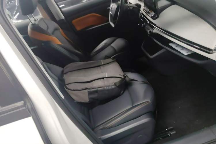 Used Bestune NAT 2023 PRO Enjoy Travel Edition 425km Right Front Seat