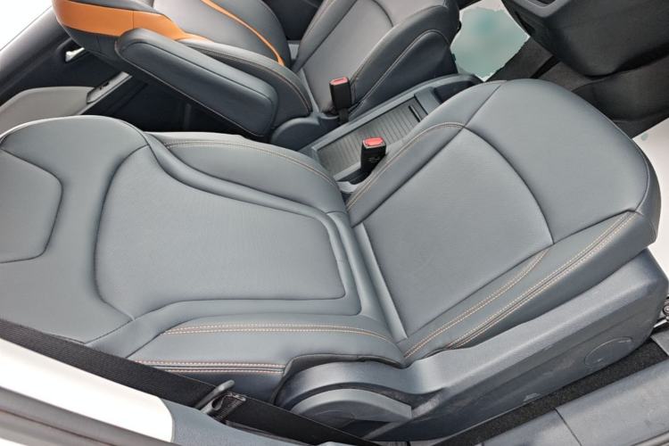Used Bestune NAT 2023 PRO Comfortable Travel Extended Range Battery-Swap Version 401km Right Front Seat