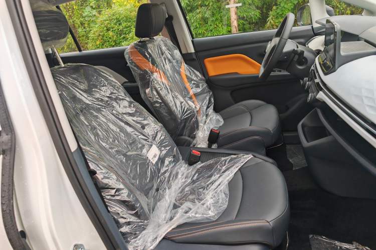 Used Bestune NAT 2023 PRO Enjoy Travel Edition 425km Right Front Seat