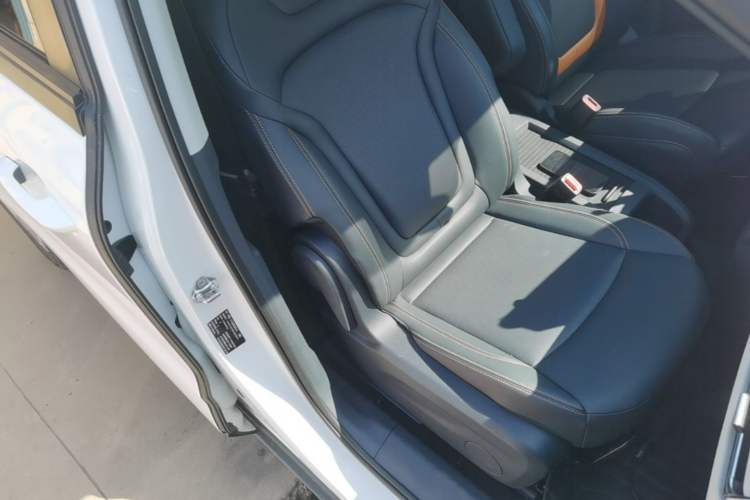 Used Bestune NAT 2023 PRO Comfort Travel Edition 419km Right Front Seat