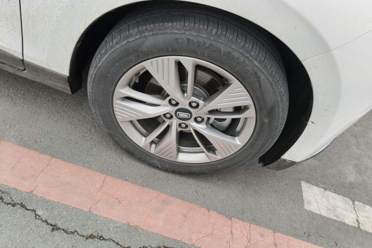 Used Bestune NAT 2023 PRO Enjoy Travel Edition 419km Right Front Wheel Hub