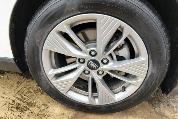 Used Bestune NAT 2023 PRO Comfort Travel Edition 425km Right Front Wheel Hub