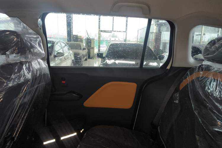 Used Bestune NAT 2023 PRO Comfortable Travel Extended Range Battery-Swap Version 401km Right Rear Door Interior
