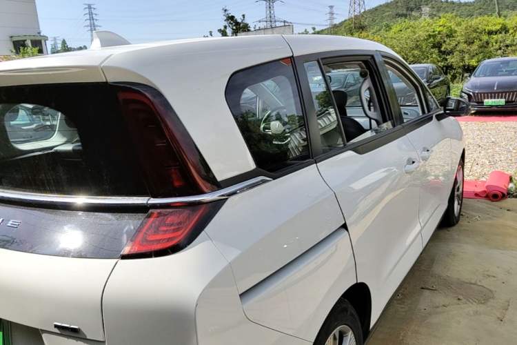 Used Bestune NAT 2023 PRO Comfort Travel Edition 419km Right Rear Taillight