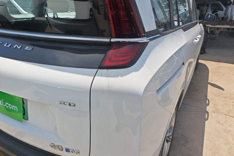 Used Bestune NAT 2023 PRO Comfort Travel Edition 425km Right Rear Taillight