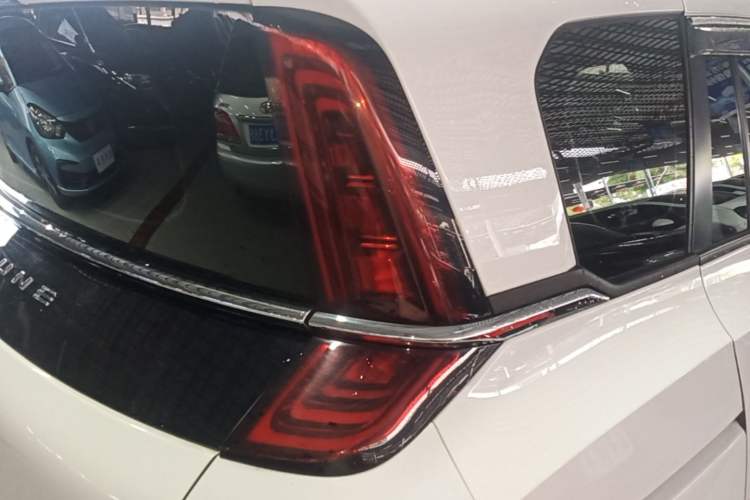 Used Bestune NAT 2023 PRO Comfort Travel Edition 419km Right Rear Taillight