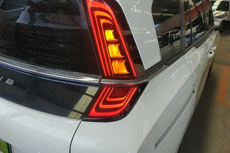 Used Bestune NAT 2023 PRO Comfort Travel Edition 419km Right Rear Taillight