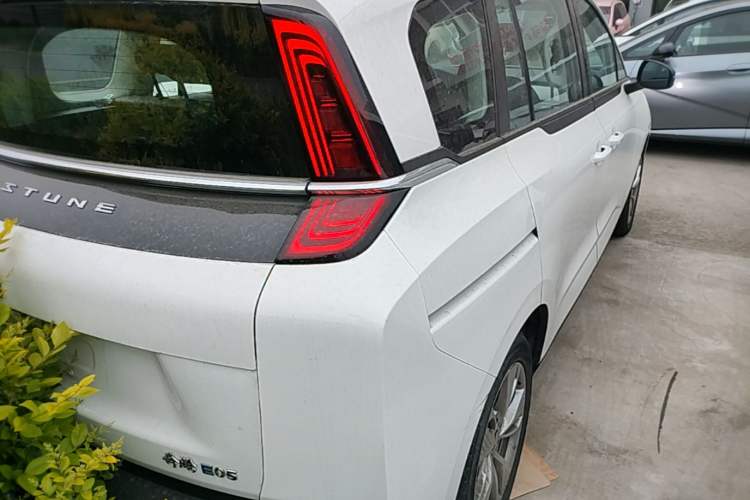 Used Bestune NAT 2023 PRO Comfortable Travel Extended Range Battery-Swap Version 401km Right Rear Taillight