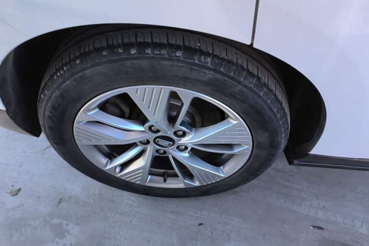 Used Bestune NAT 2023 PRO Enjoy Travel Edition 425km Right Rear Wheel Hub