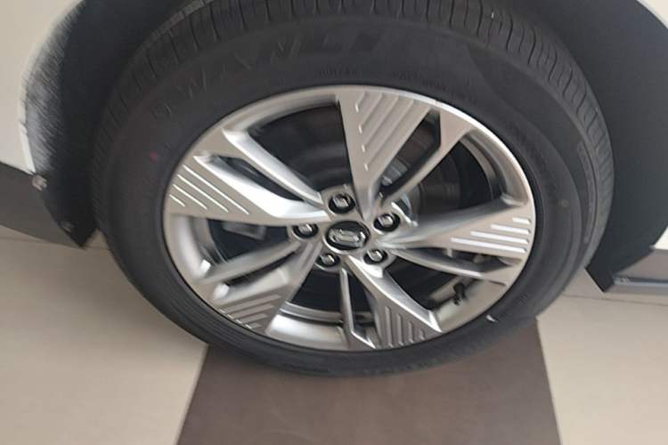 Used Bestune NAT 2023 PRO Comfort Travel Edition 425km Right Rear Wheel Hub