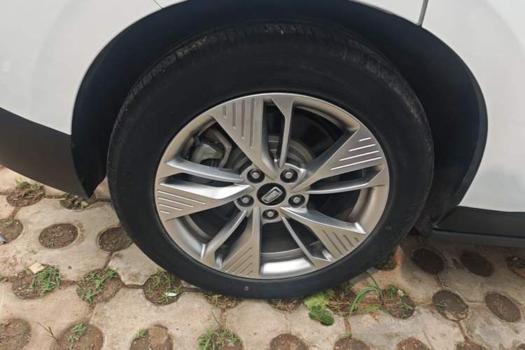 Used Bestune NAT 2023 PRO Comfort Travel Edition 425km Right Rear Wheel Hub
