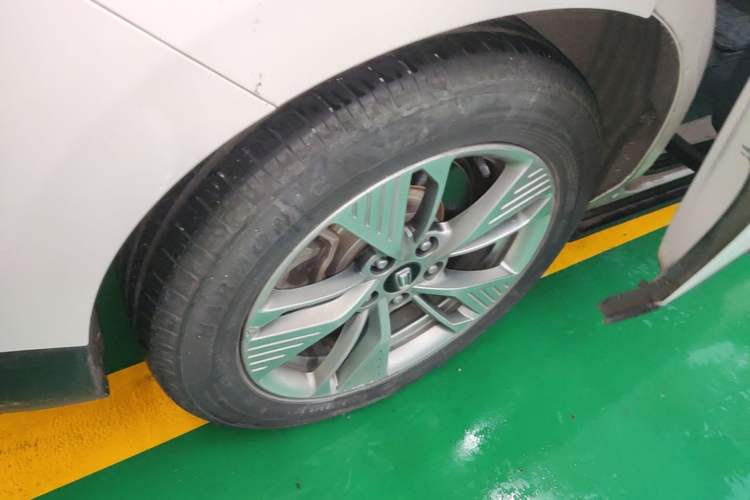 Used Bestune NAT 2023 PRO Enjoy Travel Edition 425km Right Rear Wheel Hub