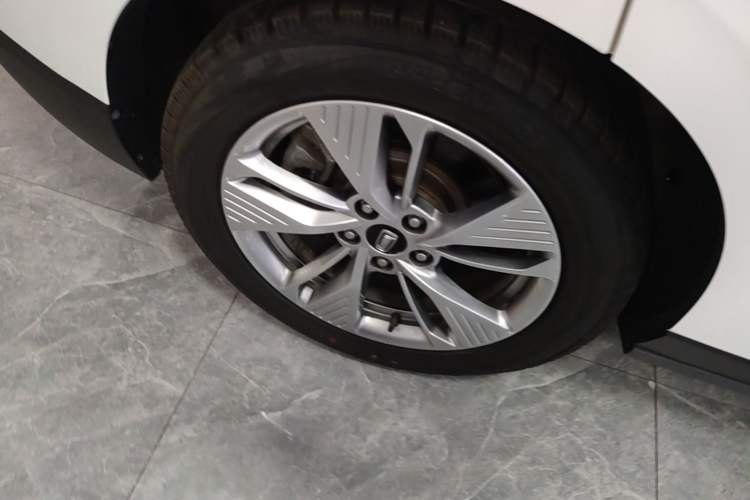 Used Bestune NAT 2023 PRO Comfort Travel Edition 419km Right Rear Wheel Hub