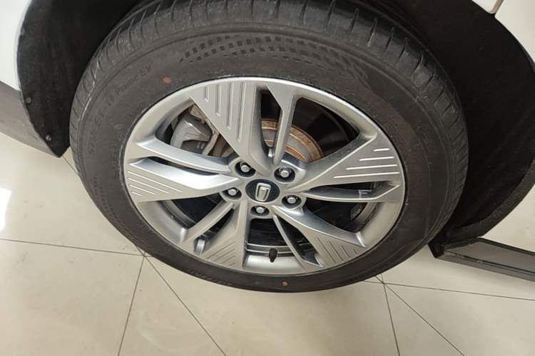 Used Bestune NAT 2023 PRO Comfortable Travel Battery-Swap Version 401km Right Rear Wheel Hub