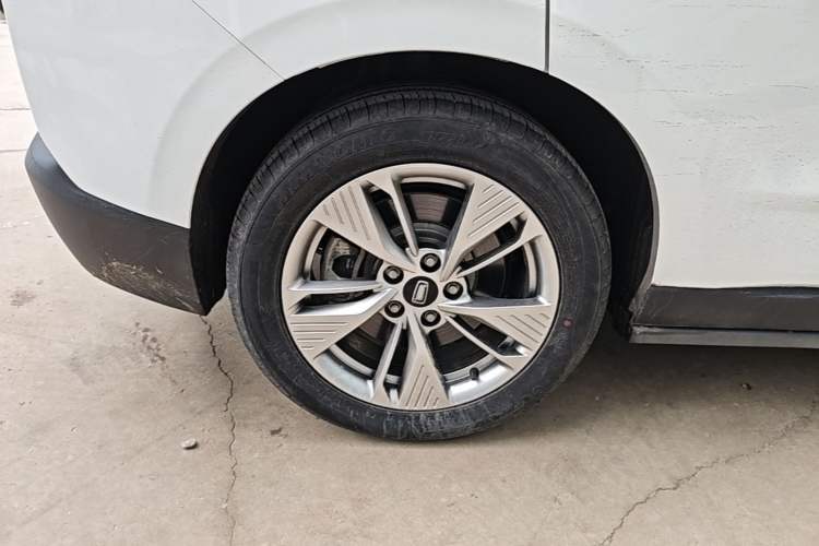 Used Bestune NAT 2023 PRO Comfort Travel Edition 425km Right Rear Wheel Hub