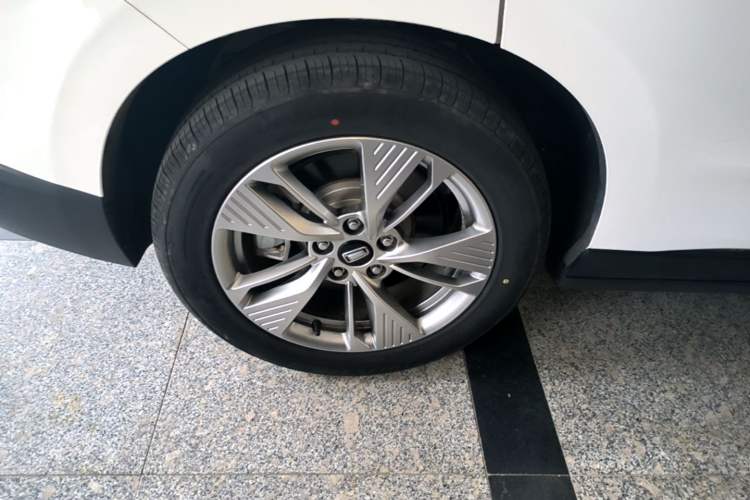 Used Bestune NAT 2023 PRO Comfortable Travel Extended Range Battery-Swap Version 401km Right Rear Wheel Hub