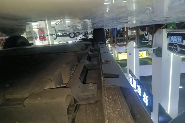 Used Bestune NAT 2023 PRO Comfortable Travel Extended Range Battery-Swap Version 401km Right Side Sill