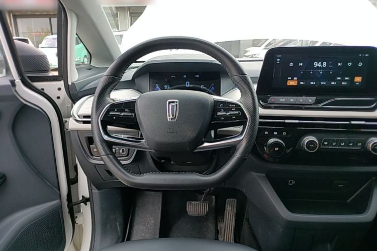 Used Bestune NAT 2023 PRO Comfortable Travel Battery-Swap Version 401km Steering Wheel