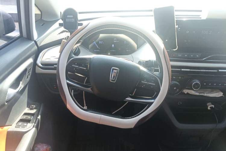 Used Bestune NAT 2023 PRO Comfortable Travel Battery-Swap Version 401km Steering Wheel