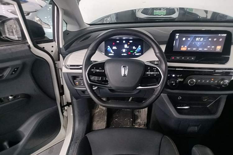 Used Bestune NAT 2023 PRO Comfort Travel Edition 425km Steering Wheel