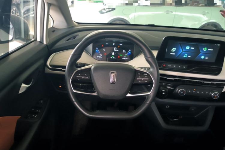 Used Bestune NAT 2023 PRO Comfortable Travel Extended Range Battery-Swap Version 401km Steering Wheel