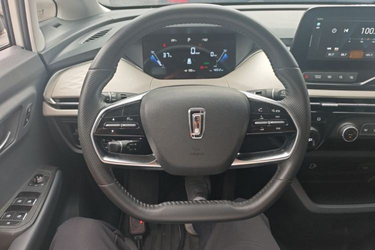 Used Bestune NAT 2023 PRO Comfort Travel Extended Version 425km Steering Wheel