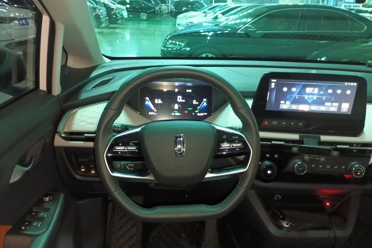 Used Bestune NAT 2023 PRO Comfortable Travel Extended Range Battery-Swap Version 401km Steering Wheel