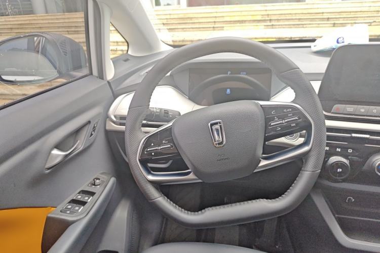 Used Bestune NAT 2023 PRO Comfortable Travel Extended Range Battery-Swap Version 401km Steering Wheel