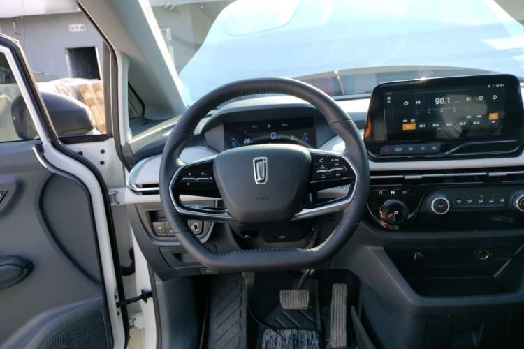 Used Bestune NAT 2023 PRO Enjoy Travel Battery-Swap Version 401km Steering Wheel