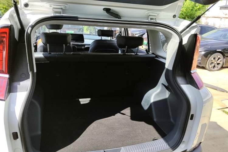 Used Bestune NAT 2023 PRO Comfort Travel Edition 419km Trunk