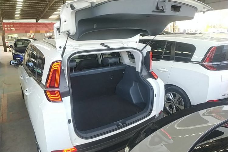 Used Bestune NAT 2023 PRO Comfort Travel Edition 419km Trunk