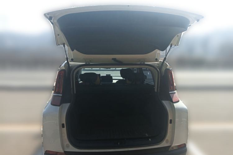 Used Bestune NAT 2023 PRO Comfortable Travel Battery-Swap Version 401km Trunk