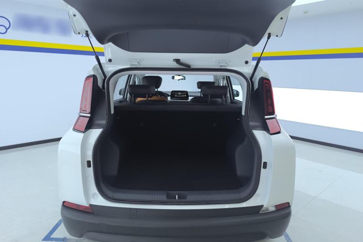 Used Bestune NAT 2023 PRO Comfort Travel Edition 419km Trunk