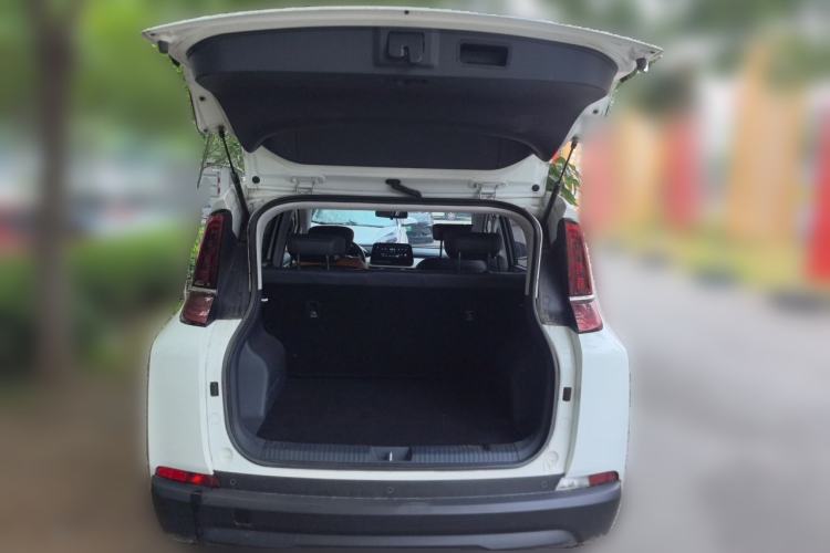 Used Bestune NAT 2023 PRO Comfort Travel Edition 425km Trunk