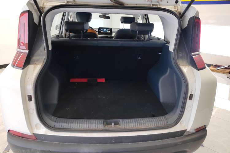 Used Bestune NAT 2023 PRO Comfort Travel Edition 419km Trunk