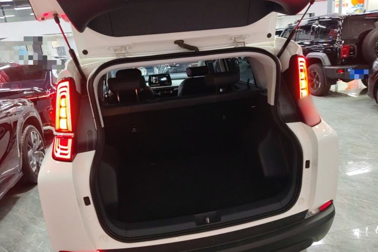 Used Bestune NAT 2023 PRO Comfort Travel Edition 419km Trunk
